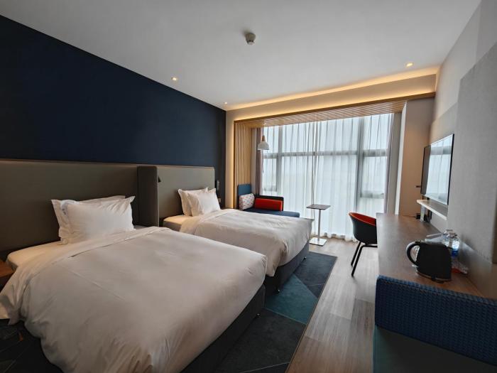 holiday inn express shanghai qingpu new city an ihg hotel