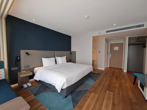 holiday inn express shanghai qingpu new city an ihg hotel