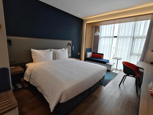 holiday inn express shanghai qingpu new city an ihg hotel