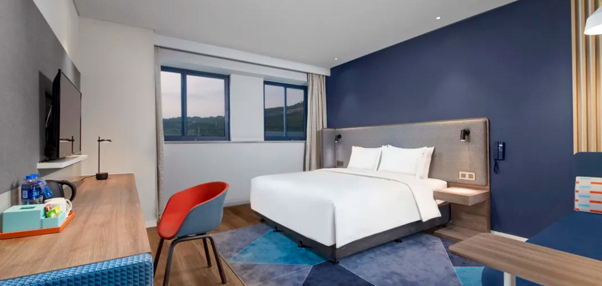 holiday inn express chongqing airport zone an ihg hotel