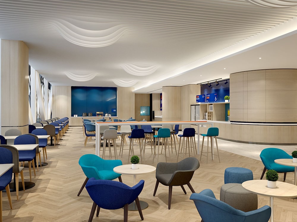 holiday inn express chongqing airport zone an ihg hotel