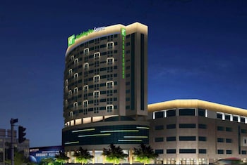 holiday inn express chongqing airport zone an ihg hotel