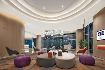 Holiday Inn Express Chongqing Airport Zone, An Ihg Hotel,Chongqing North Railway Station>>Chongqing,2.5 star