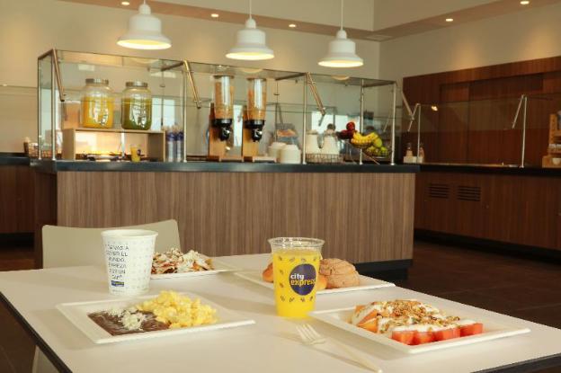 city express by marriott monterrey universidad