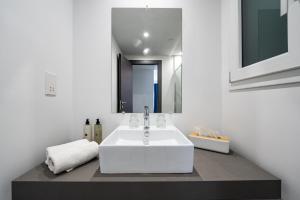 v hotel malta