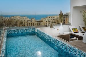 v hotel malta
