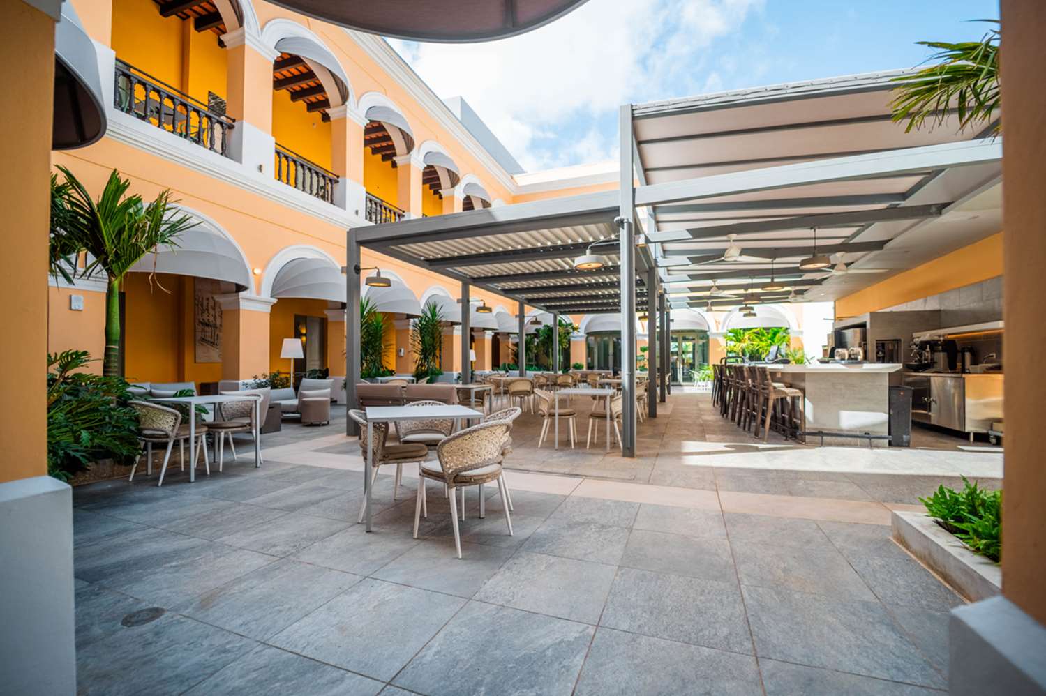 palacio provincial adults only
