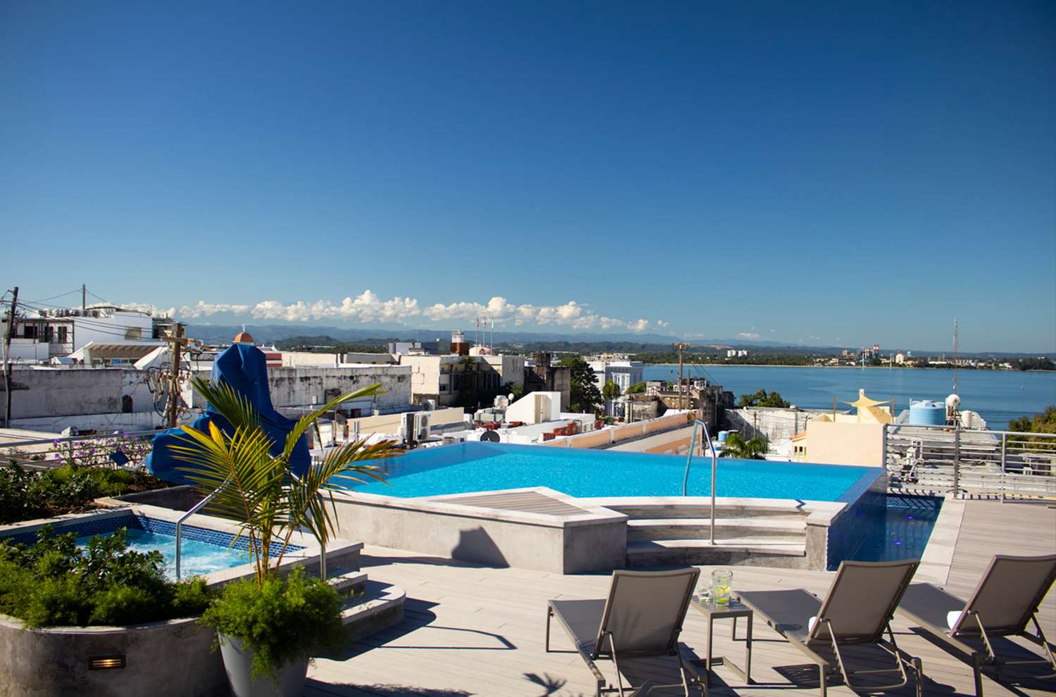 palacio provincial adults only