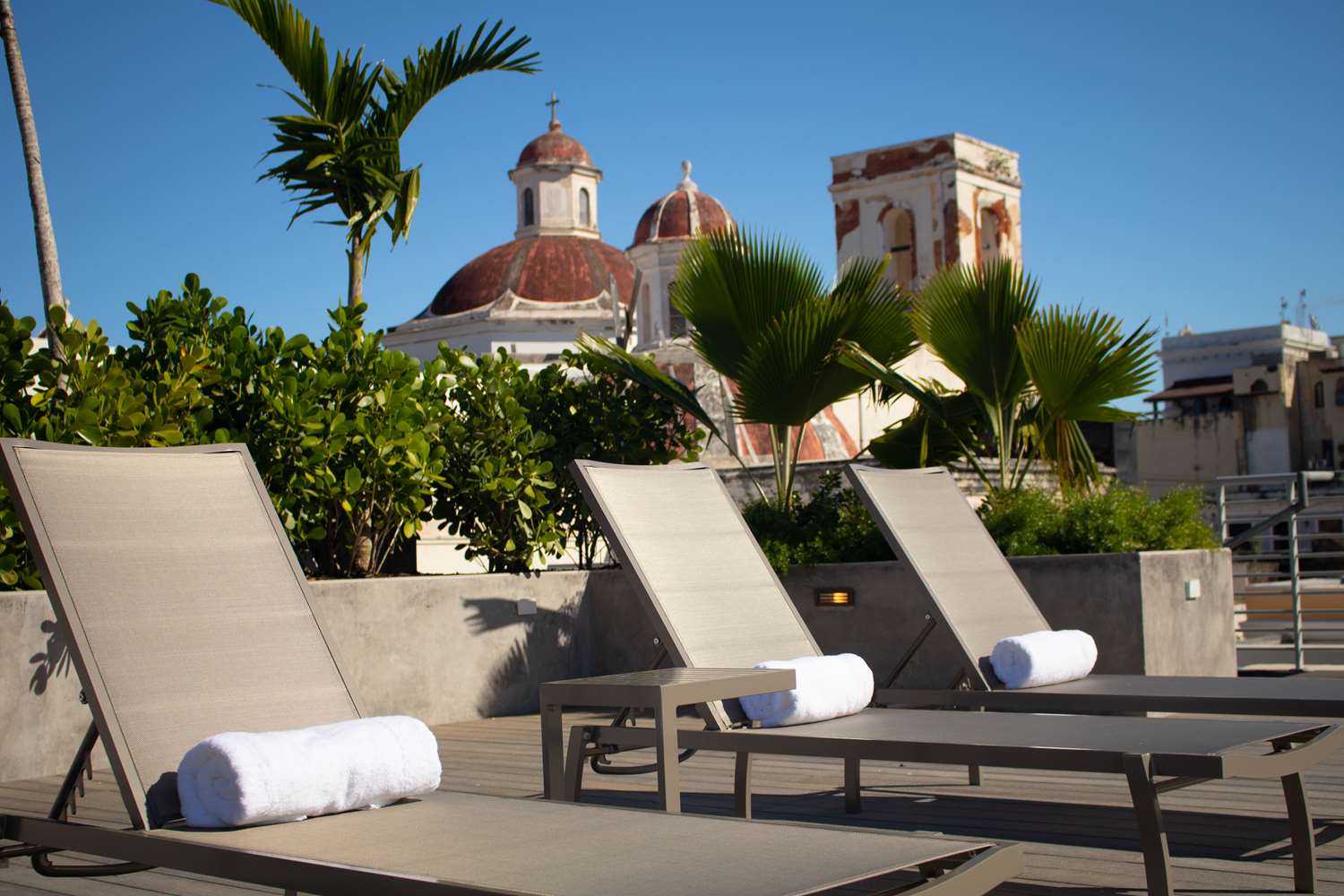 palacio provincial adults only