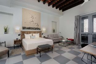 palacio provincial adults only