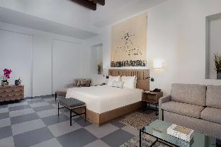 palacio provincial adults only