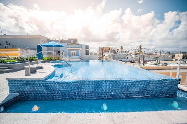 palacio provincial adults only