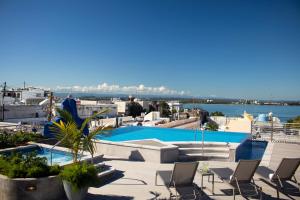 palacio provincial adults only