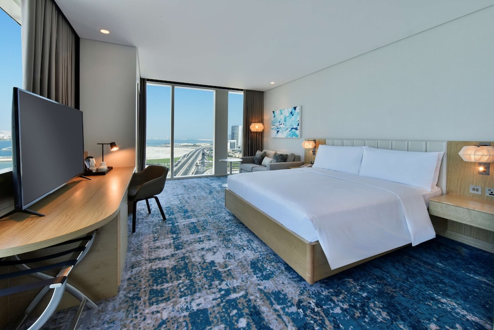 hilton garden inn bahrain bay