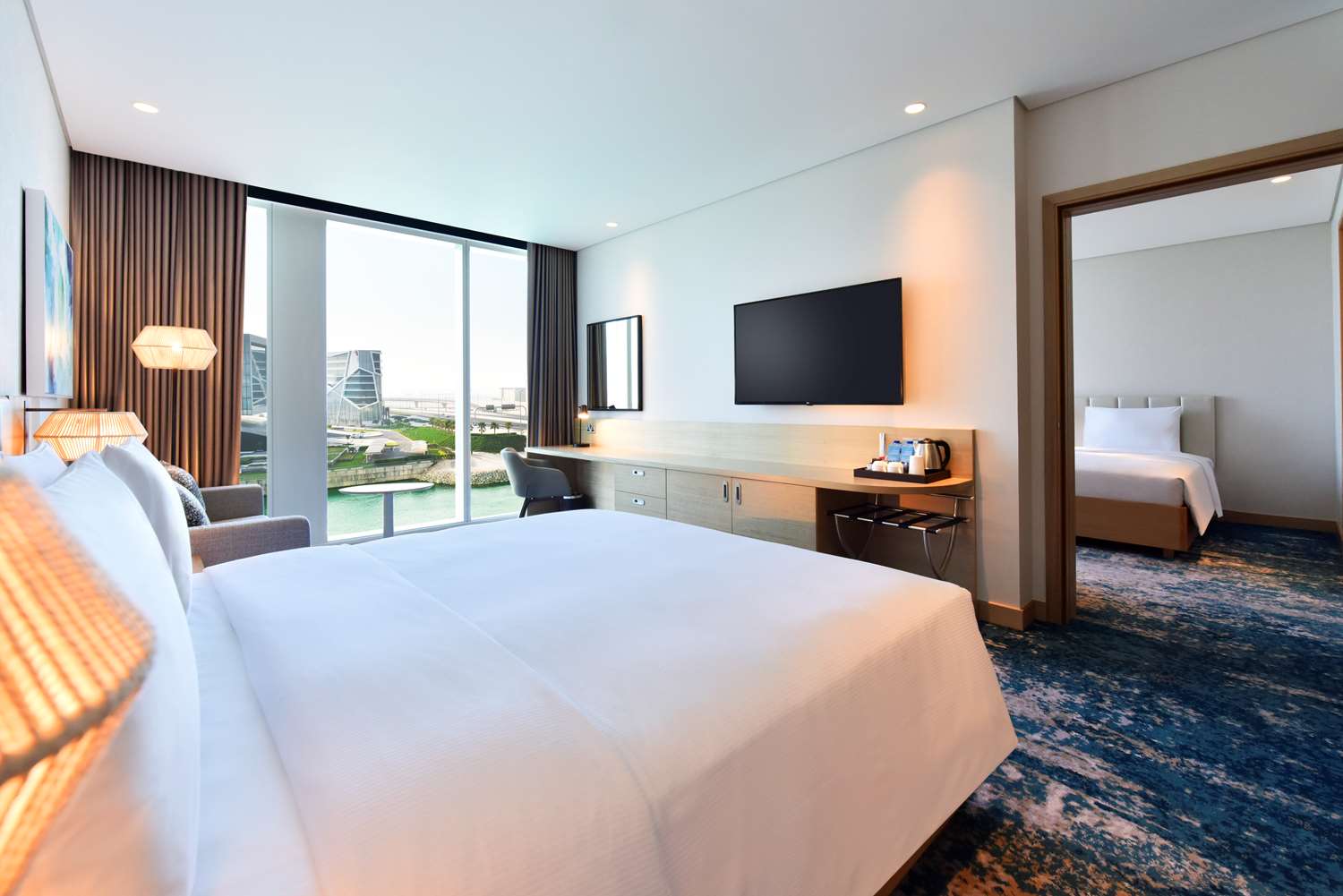 hilton garden inn bahrain bay