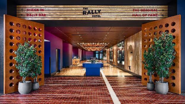 the rally hotel at mcgregor square
