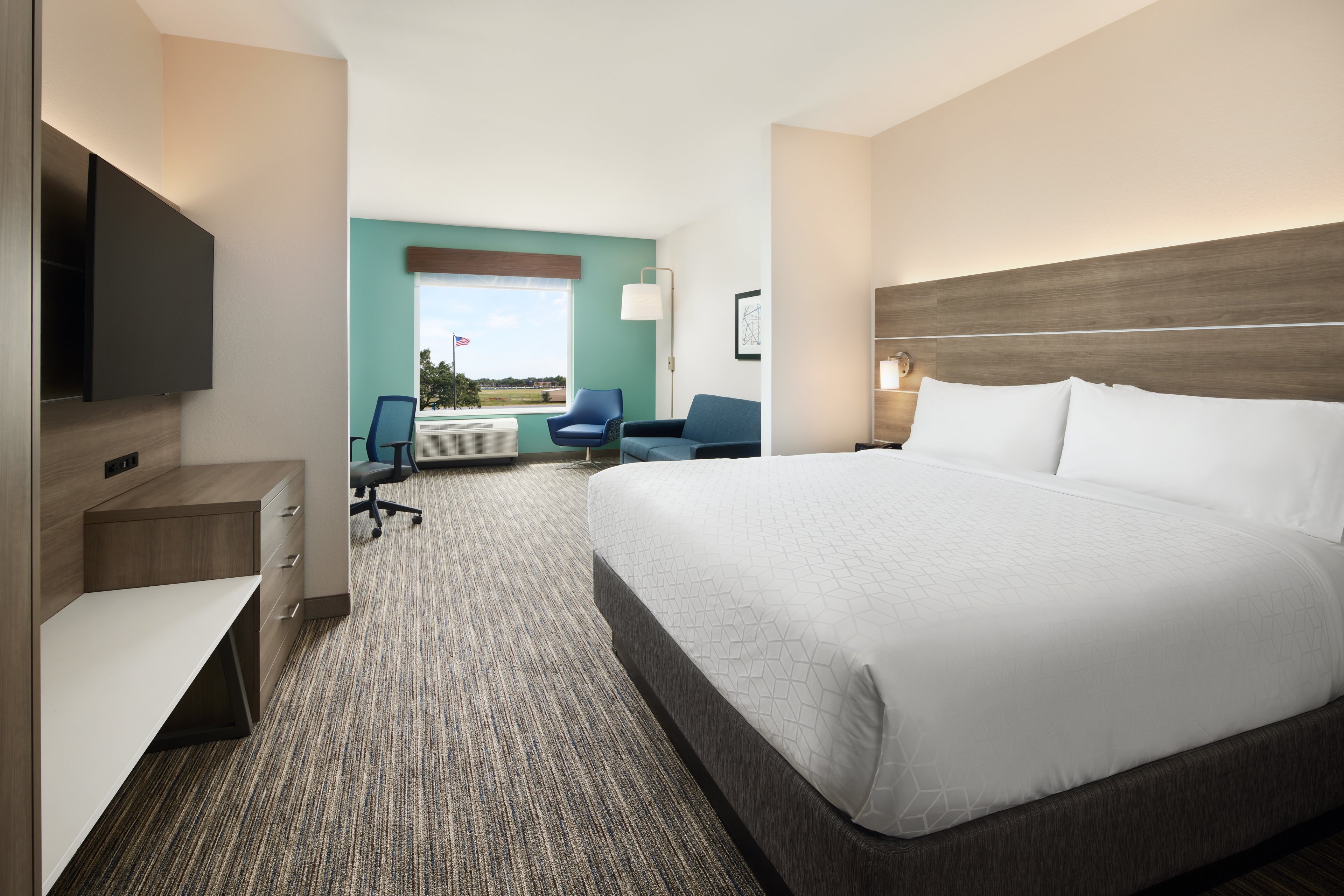holiday inn express and suites gulf breeze pensacola area