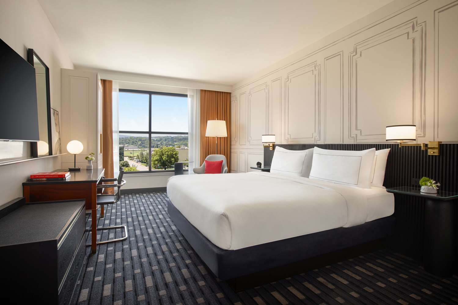 106 jefferson huntsville curio collection by hilton