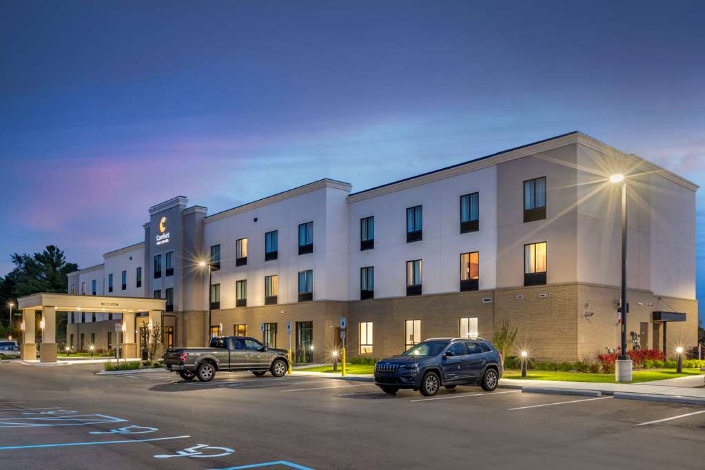 comfort inn and suites