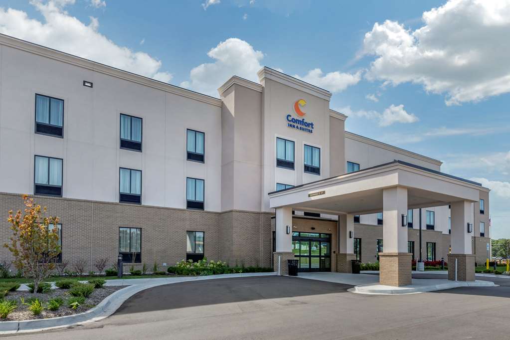 comfort inn and suites