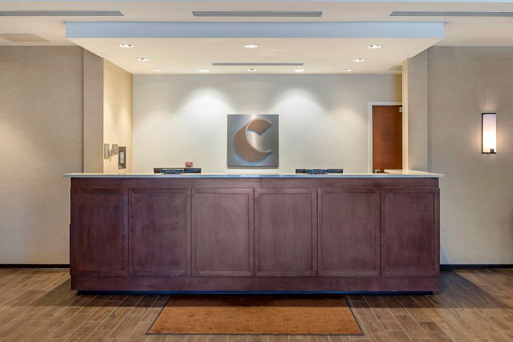 comfort inn and suites