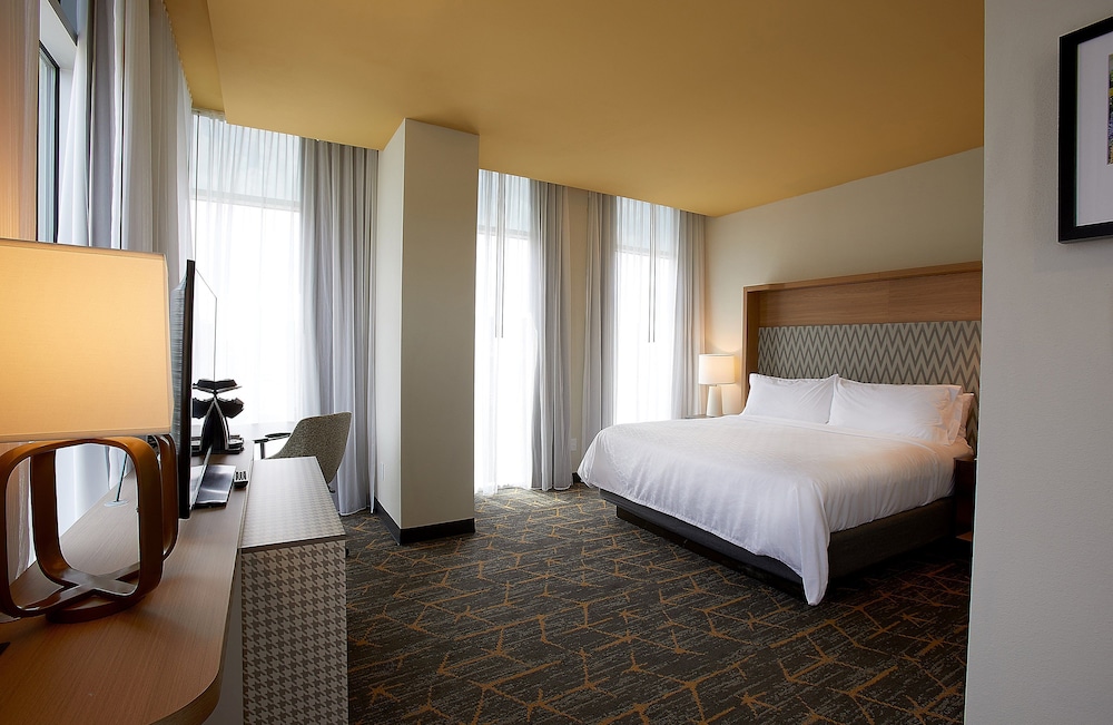 holiday inn louisville downtown an ihg hotel
