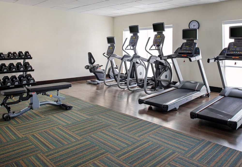 holiday inn express and suites el paso north