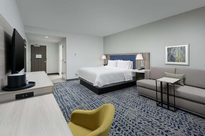 hampton inn ashland city tn