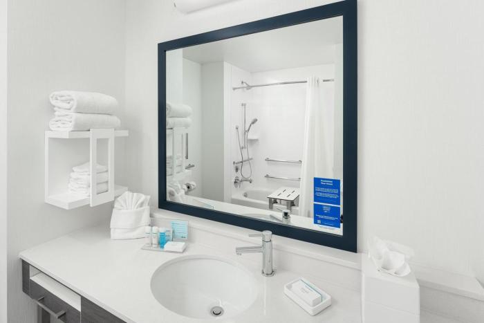 hampton inn ashland city tn