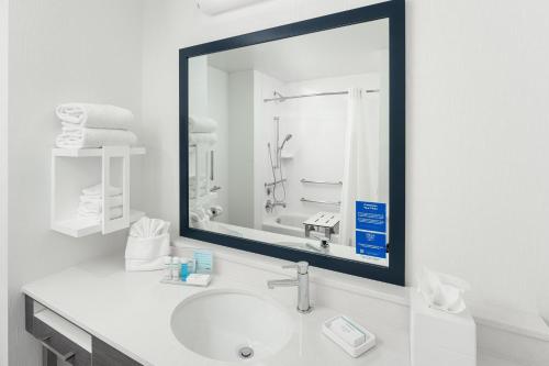 hampton inn ashland city tn