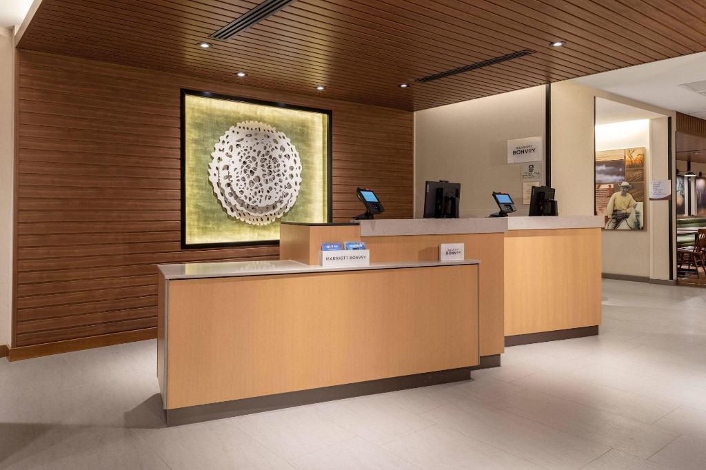fairfield inn and suites by marriott medford