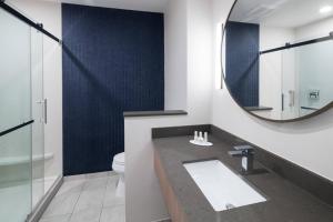 fairfield inn and suites by marriott savannah i 95 north