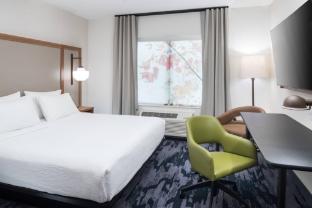 fairfield inn and suites by marriott savannah i 95 north