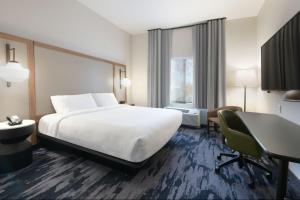 fairfield inn and suites dallas east