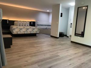 studio 6 rockford il