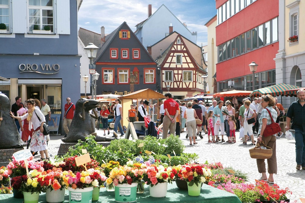 holiday inn express offenburg an ihg hotel