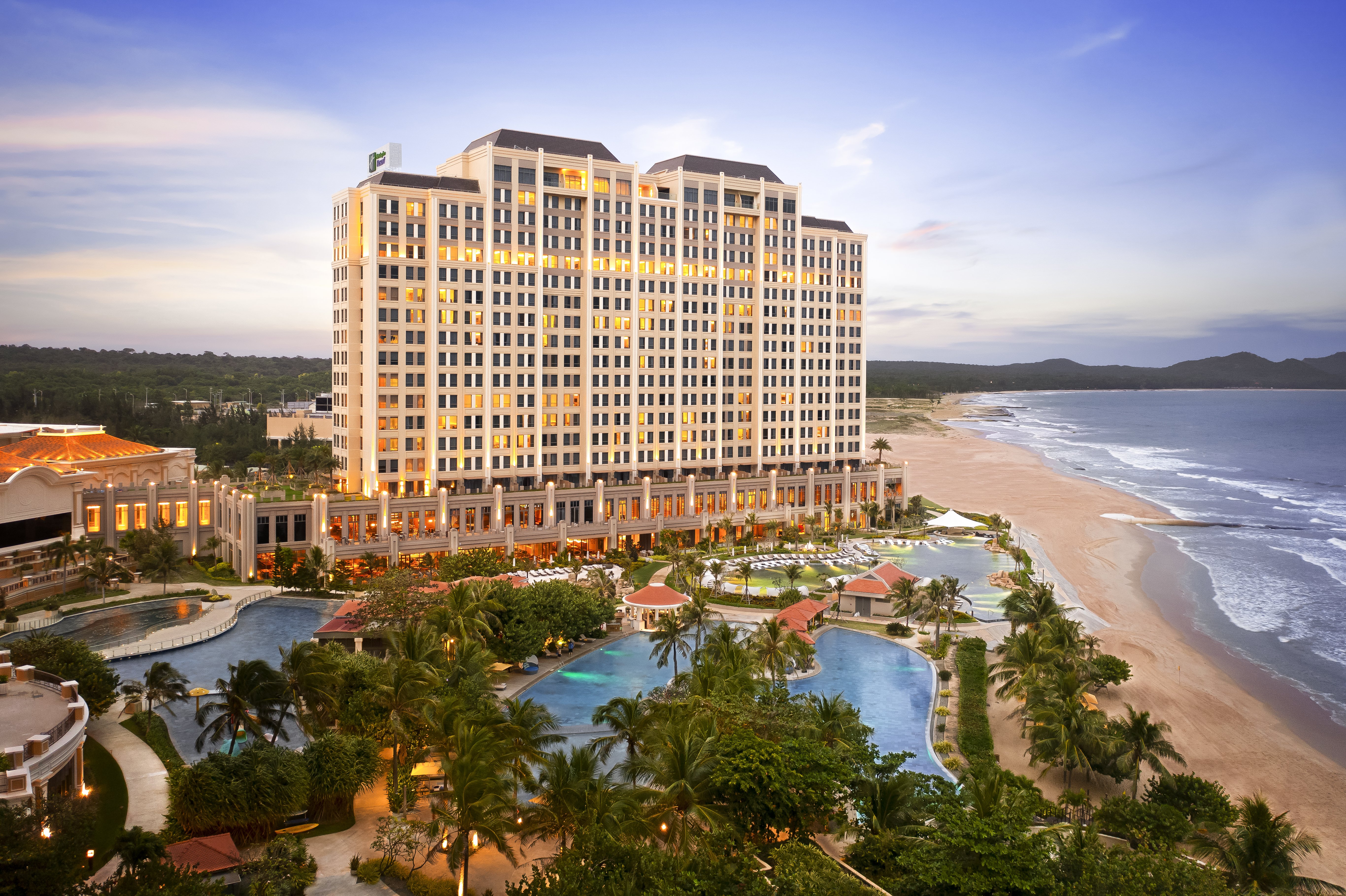 holiday inn resort ho tram beach an ihg hotel