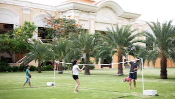 holiday inn resort ho tram beach an ihg hotel