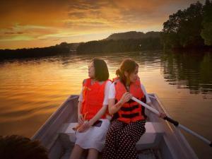 gayang friendly water house homestay