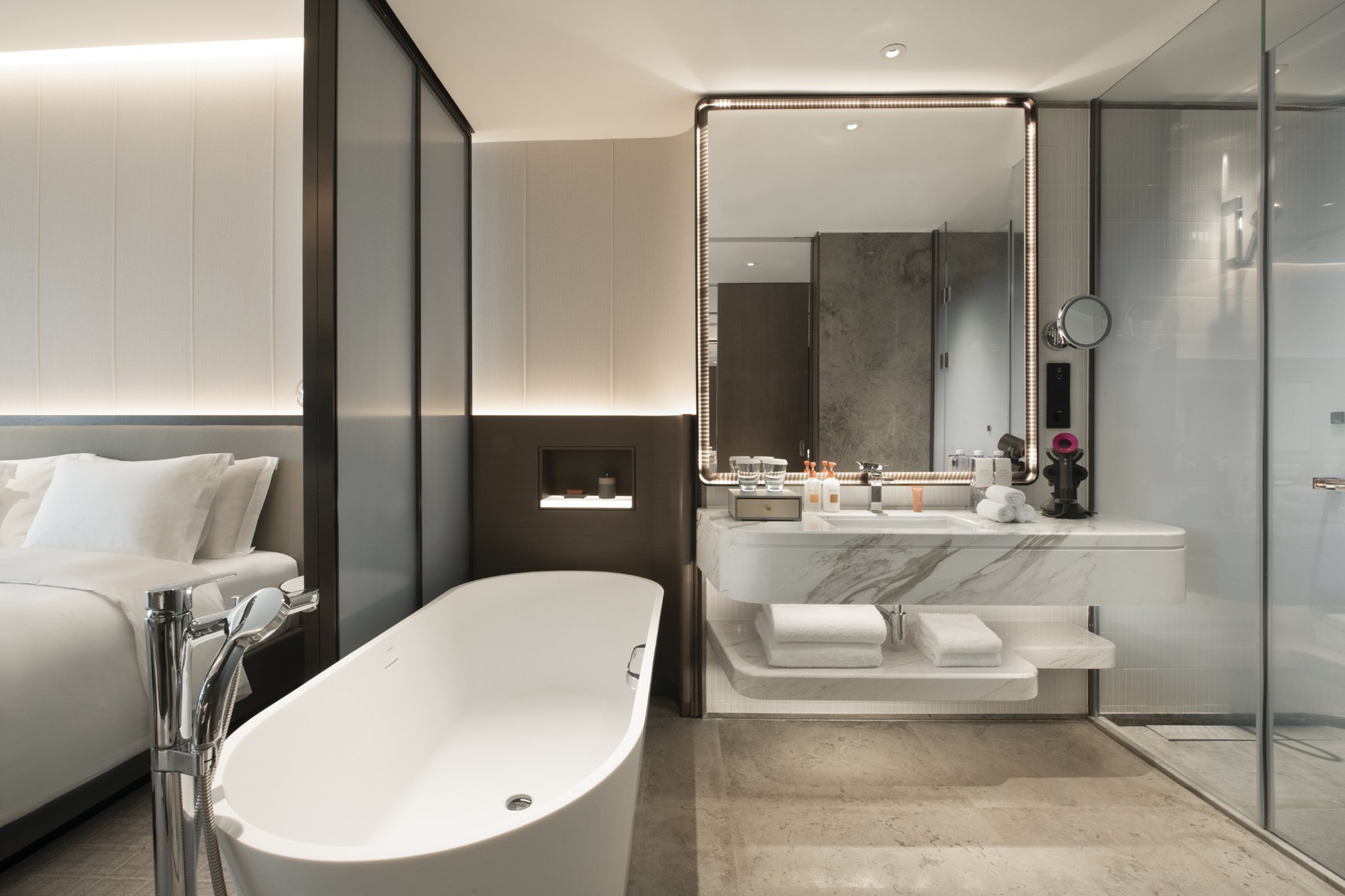 crowne plaza wuhan optics valley an ihg hotel