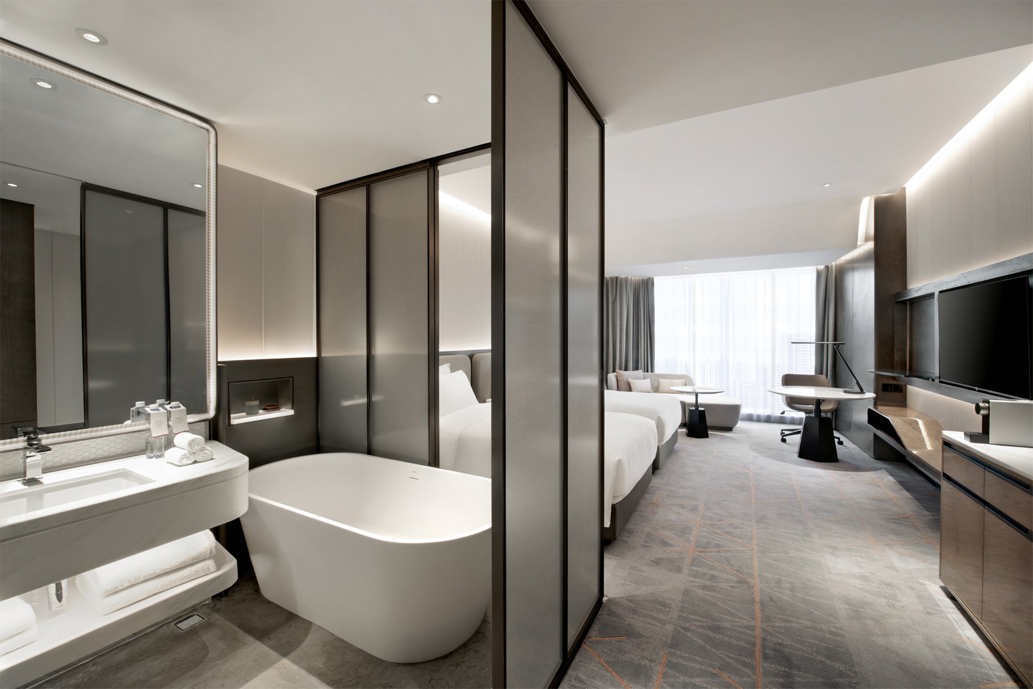 crowne plaza wuhan optics valley an ihg hotel