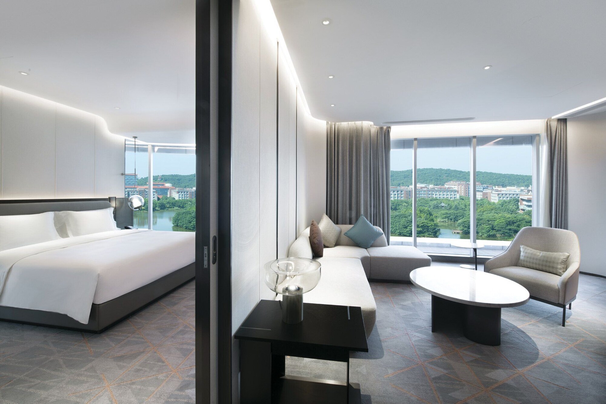 crowne plaza wuhan optics valley an ihg hotel