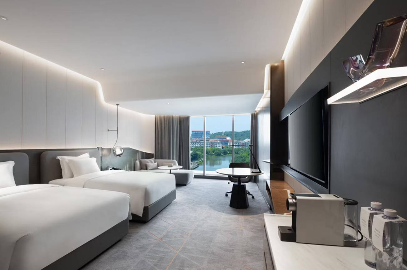 crowne plaza wuhan optics valley an ihg hotel