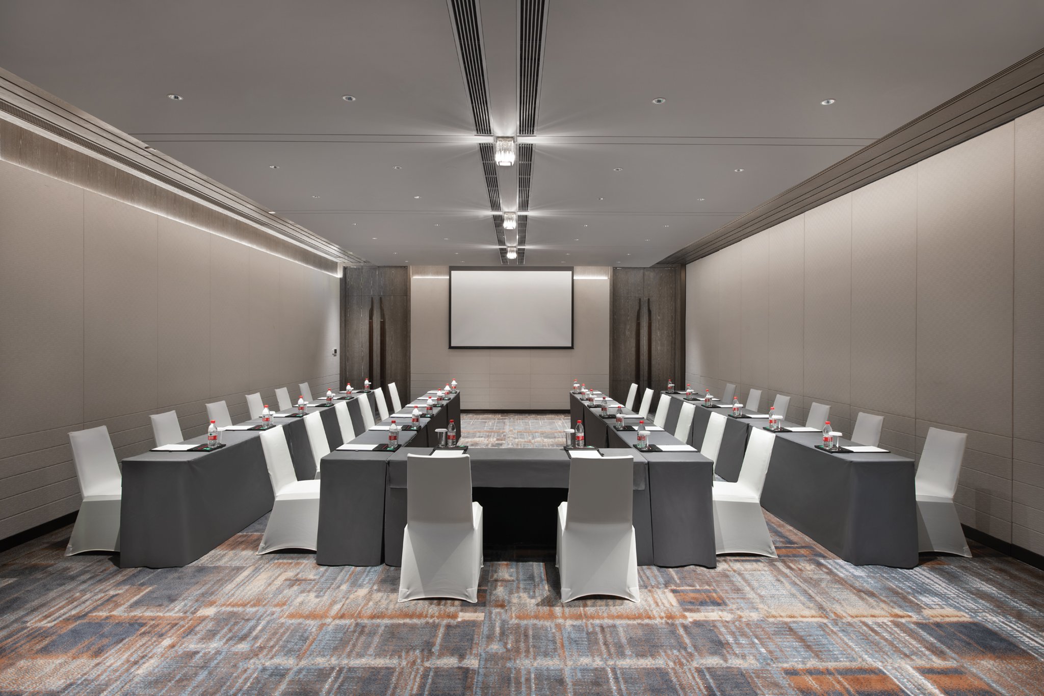 crowne plaza wuhan optics valley an ihg hotel