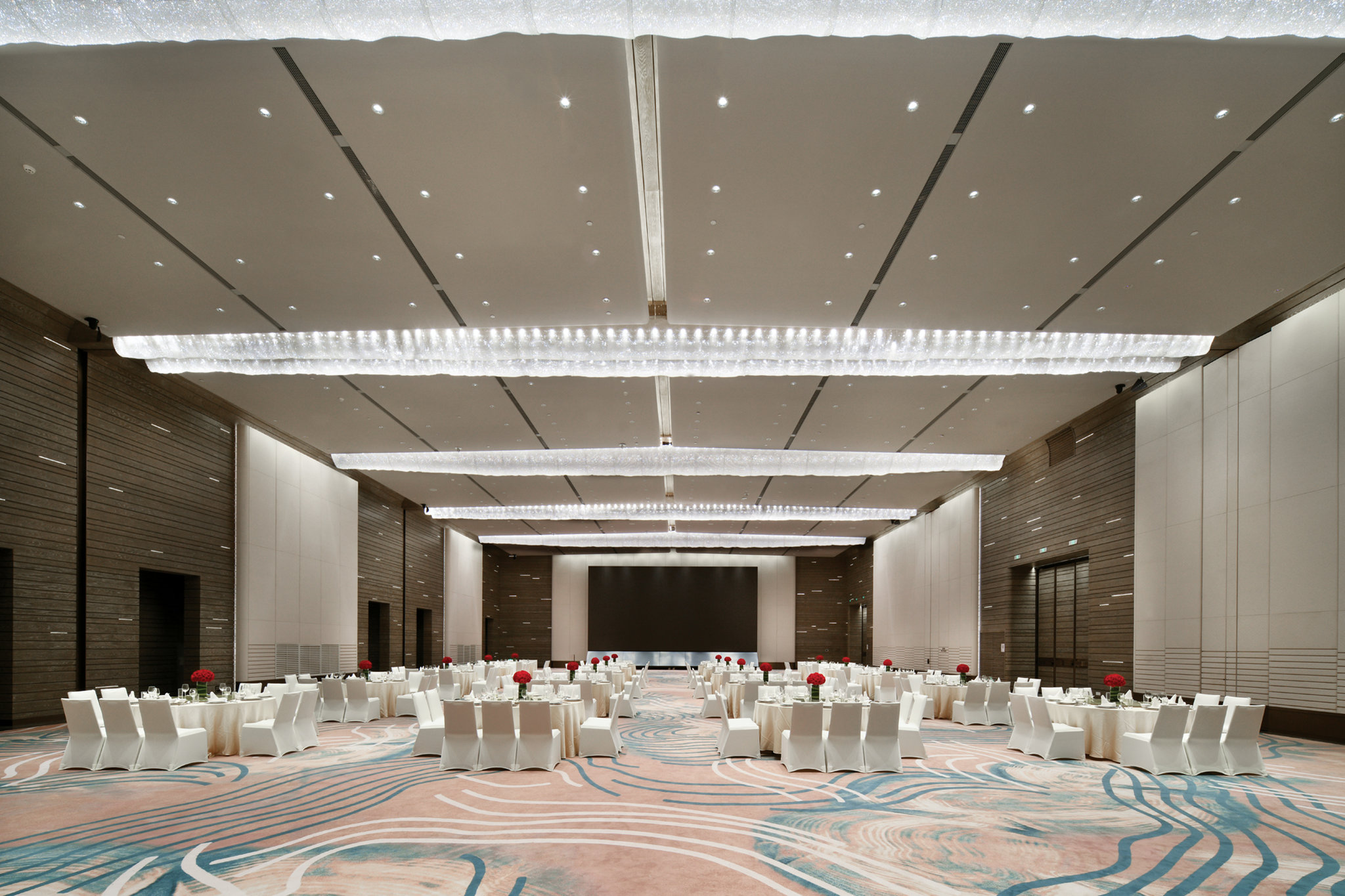 crowne plaza wuhan optics valley an ihg hotel