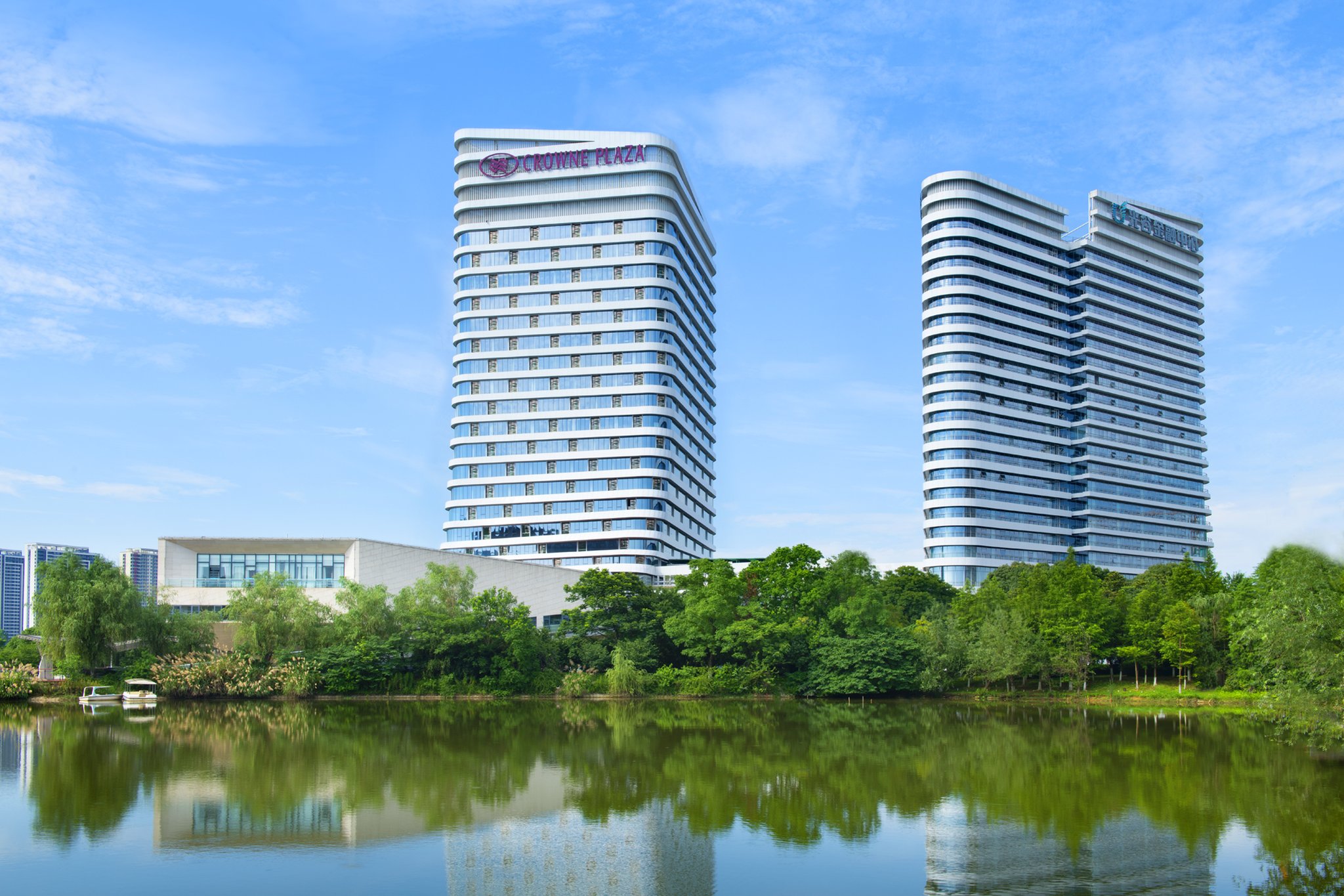 crowne plaza wuhan optics valley an ihg hotel