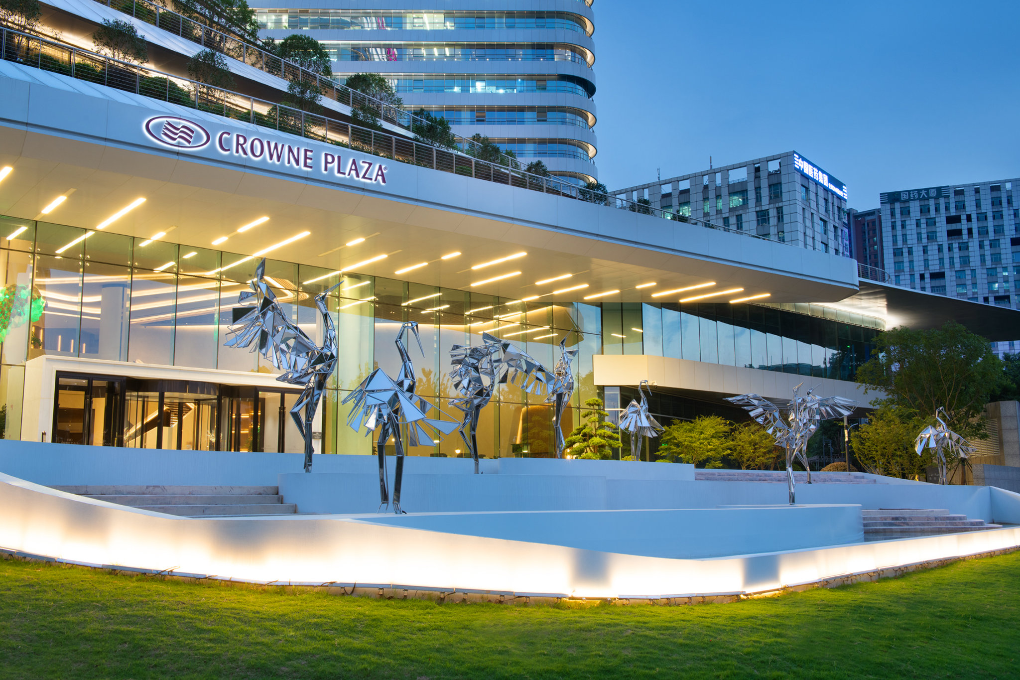 crowne plaza wuhan optics valley an ihg hotel