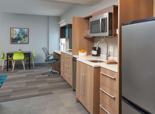 home2 suites by hilton pompano beach pier