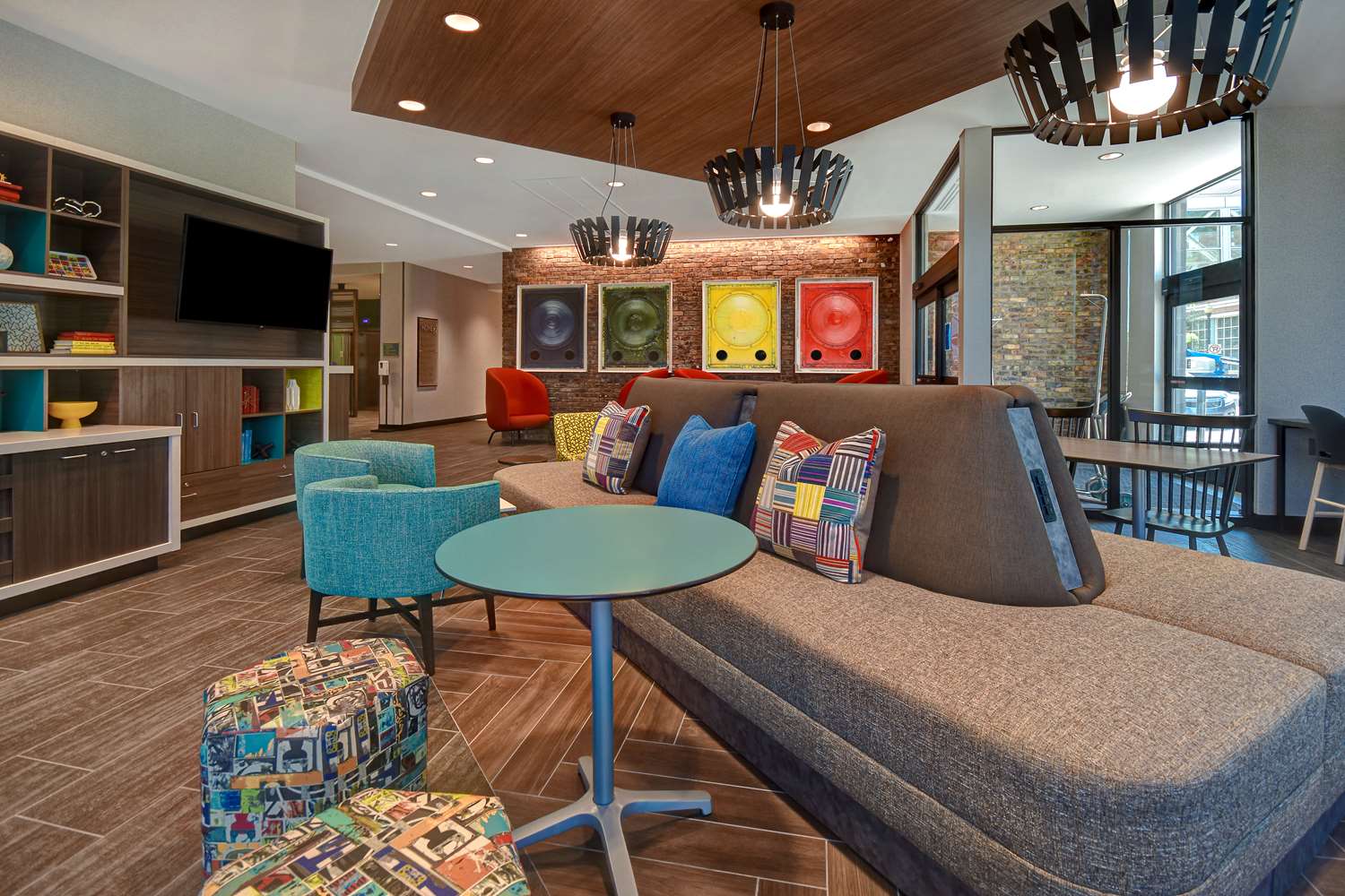 home2 suites by hilton kalamazoo downtown