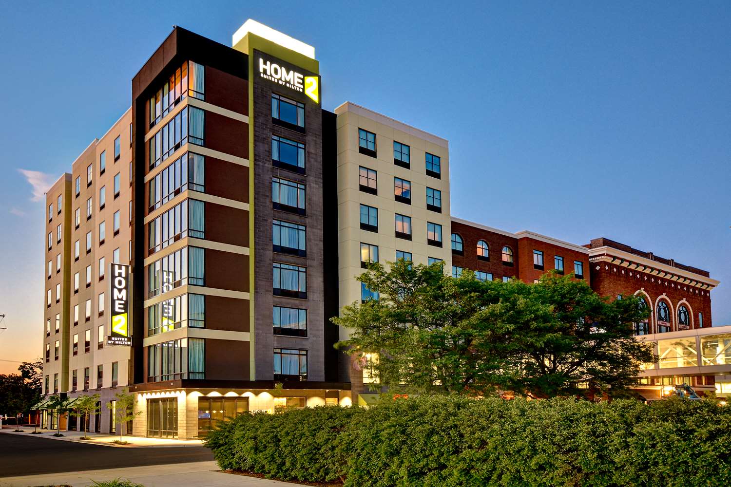 home2 suites by hilton kalamazoo downtown